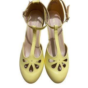 Soft, yellow, retro vintage, inspired Mary Jane’s kitten heel